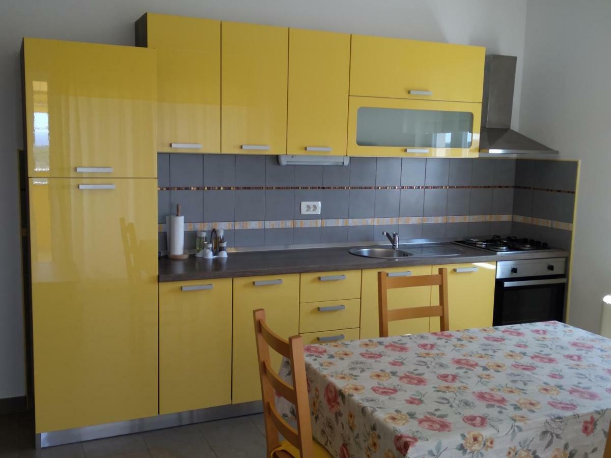Apartments Palit Rab Town Eksteriør billede