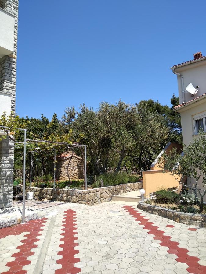 Apartments Palit Rab Town Eksteriør billede